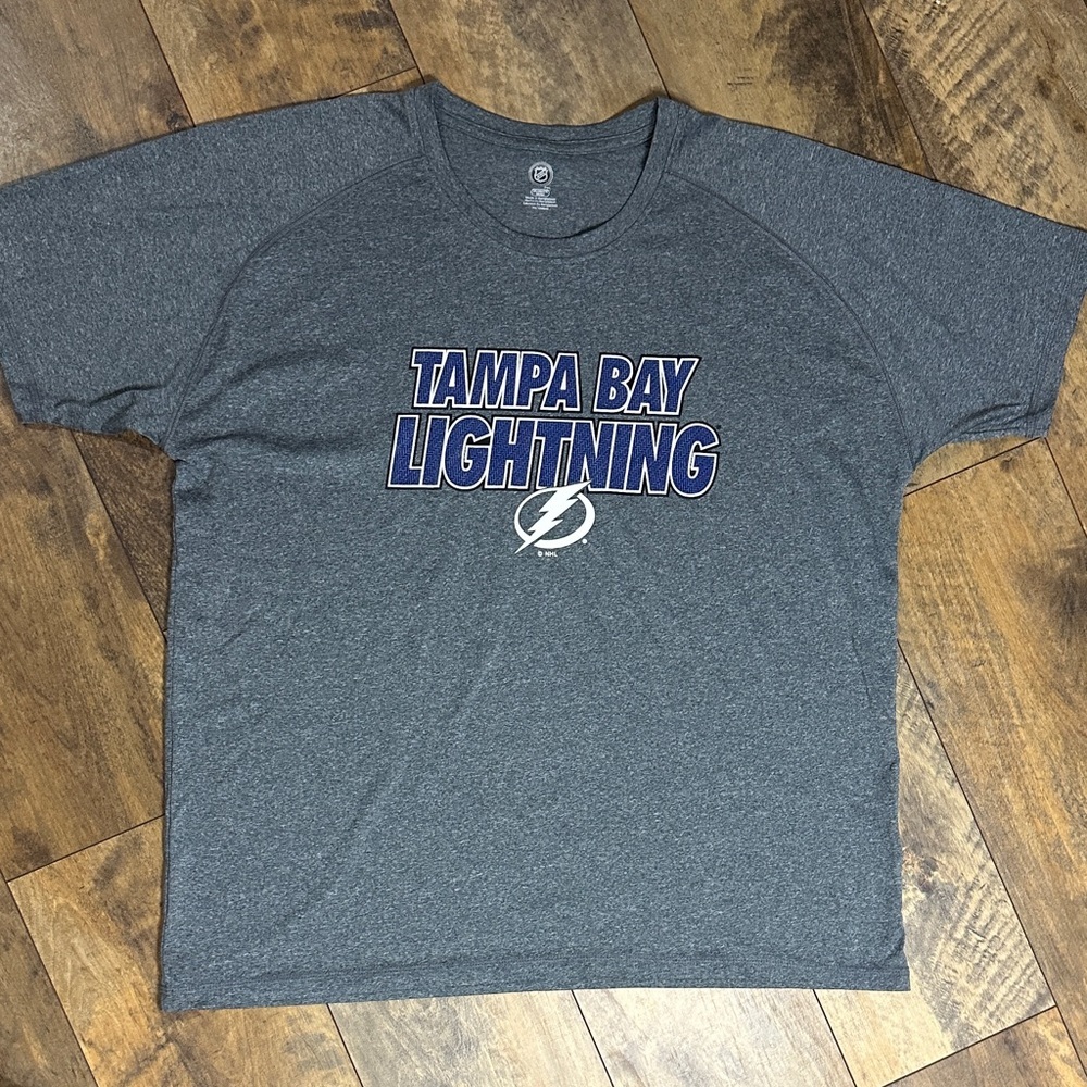 NHL Tampa Bay Lightning Heather Gray Quick-Dry Tee, Size 2XL, EUC